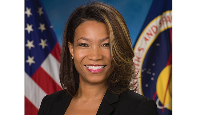 Portrait of Michelle Hooks.