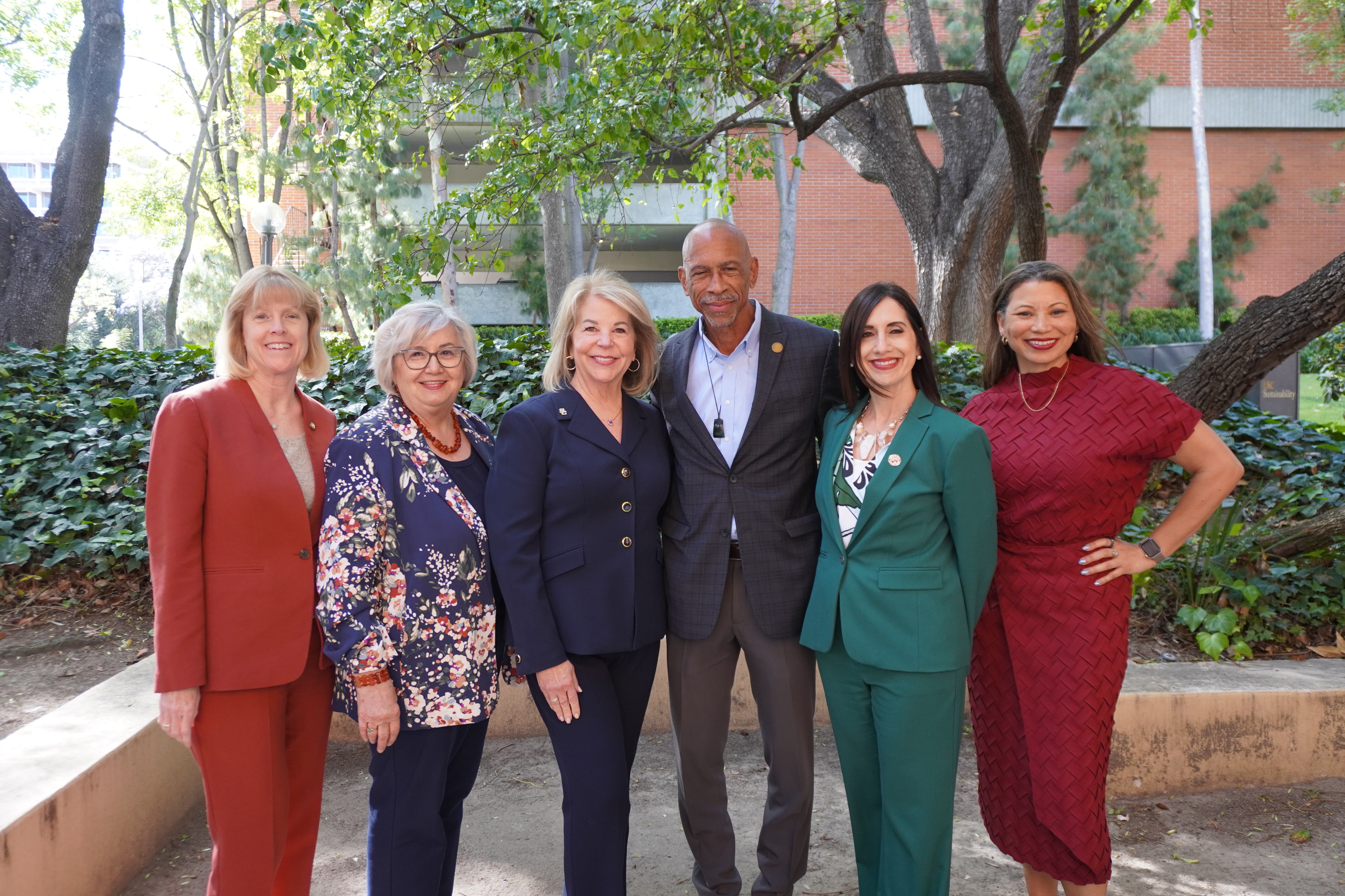 Breaking Barriers: Women who lead and inspire