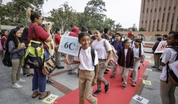 The USC Leslie and William McMorrow Neighborhood Academic Initiative kicked off in September 2018 with a red carpet event. (Photo/USC, David Sprague)