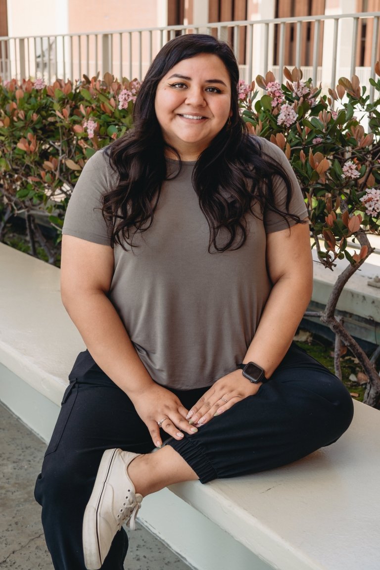 Portrait of Esther Govea on the USC University Park Campus.